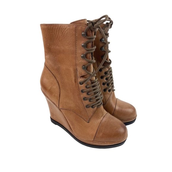 Vince Camuto Brown Ankle Boots - Picture 1 of 9